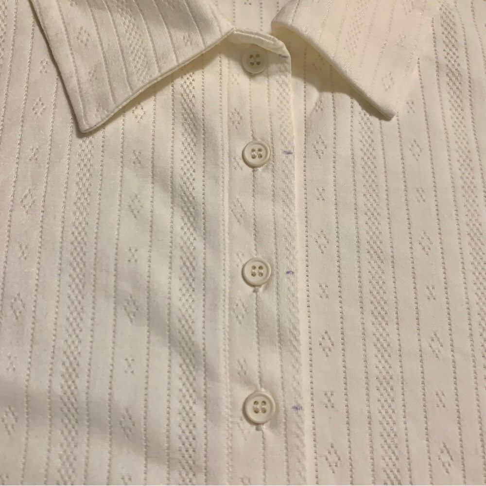 NWT Crop Top Large Abound Cream Geometric Long Sleeved ButtonUp Collar - Picture 8 of 13
